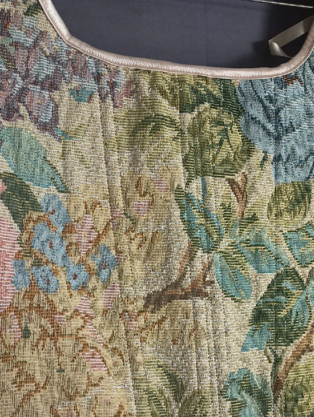 Scarlett Boutique Floral Tapestry Lace-Up Cropped Camisole - Picture 7 of 7